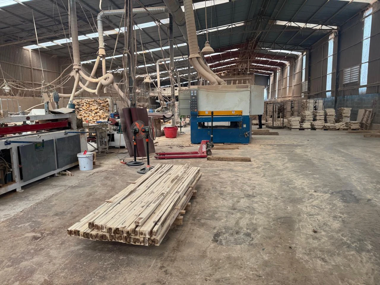 Tấm gỗ cao su ghép thanh nối ngón FJLB E0 Grade AB 2440×1220×18 mm