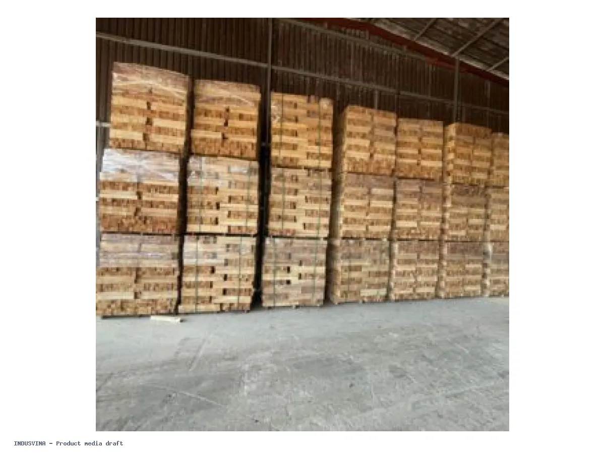 Gỗ cao su xẻ xếp kiện trong kho · kế thừa Admin